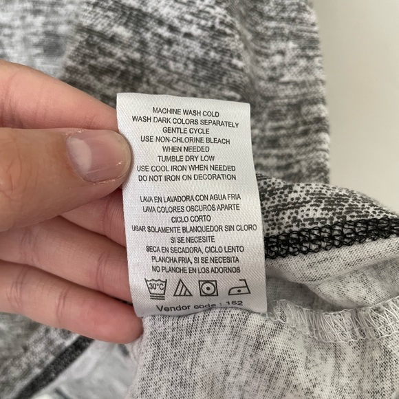 ✨SOLD✨Modern Culture Boys Shirt Size Large - Picture 5 of 5